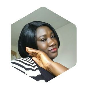 Meet your Posher, Esther